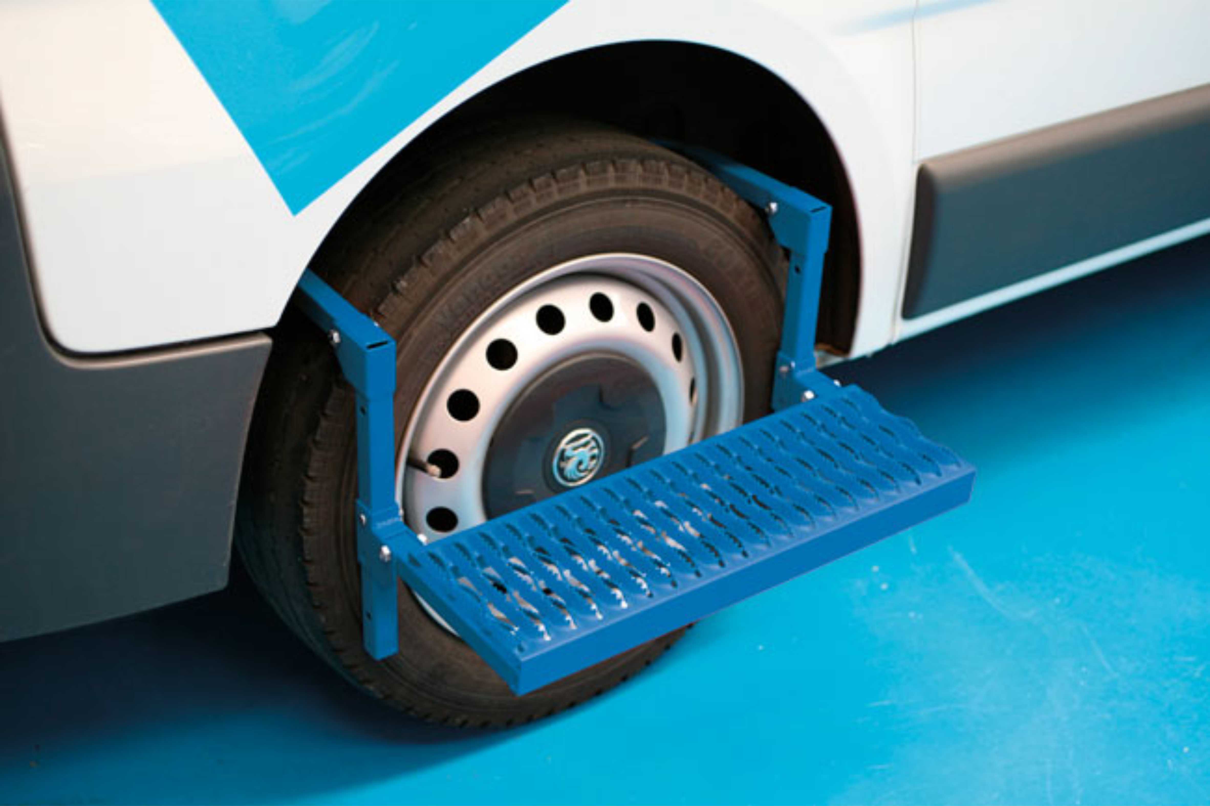 Wheel & Tyre Step
